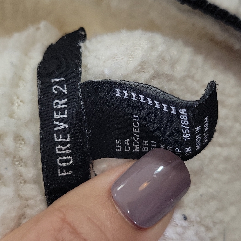 Forever 21 Furry Pullover Off White With Leopard Print Detail SZ M 3/$15 - Picture 9 of 10
